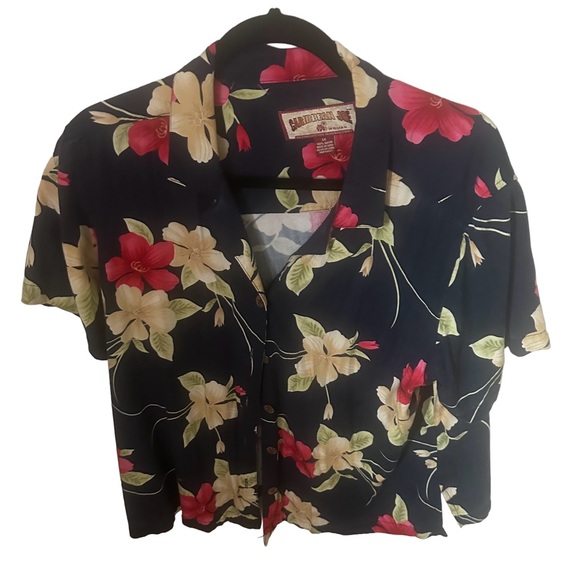 carribean joe Tops - Woman’s Hawaiian shirt.